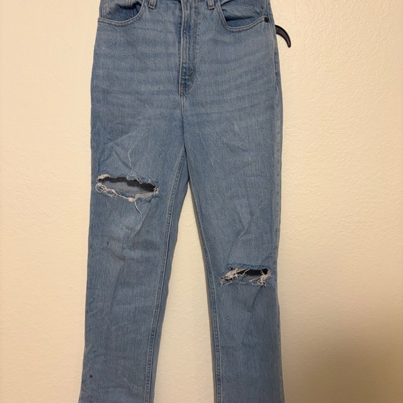 Abercrombie Curve Love High Rise 90s Relaxed Jeans - Picture 2 of 6